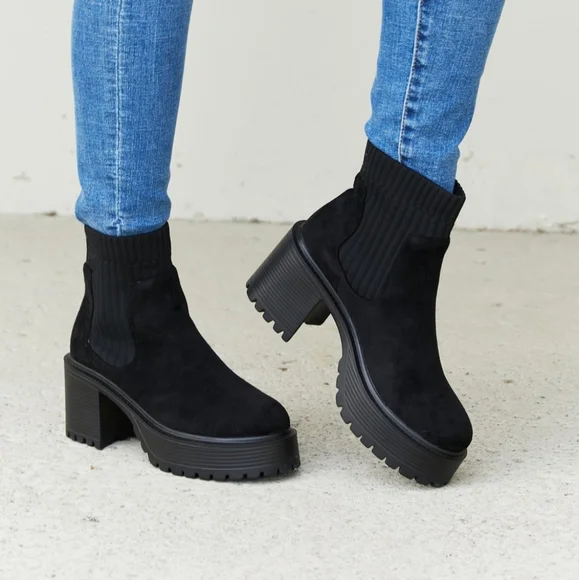 Strive For More Chunky Sole Sock Booties in Black - Picture 3 of 9